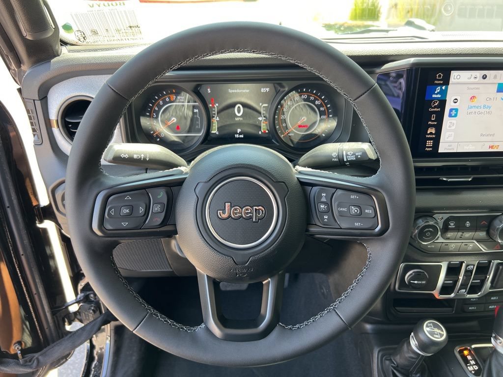 New 2025 Jeep Gladiator Sport AWD/4WD image 11