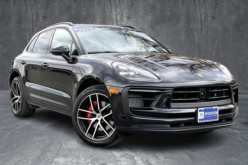 Used 2023 Porsche Macan S image 3
