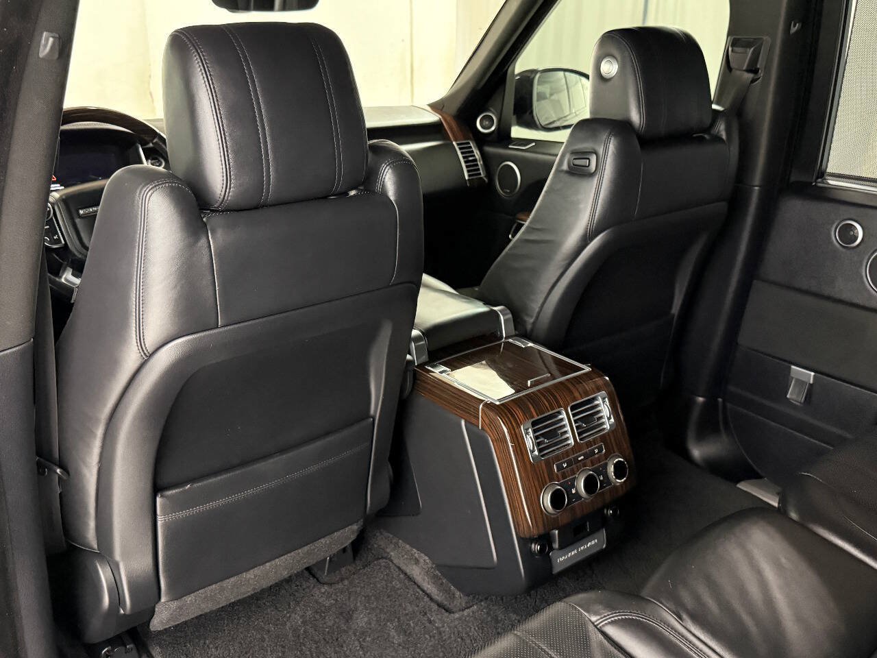 Used 2017 Land Rover Range Rover Long Wheelbase Supercharged AWD/4WD image 26