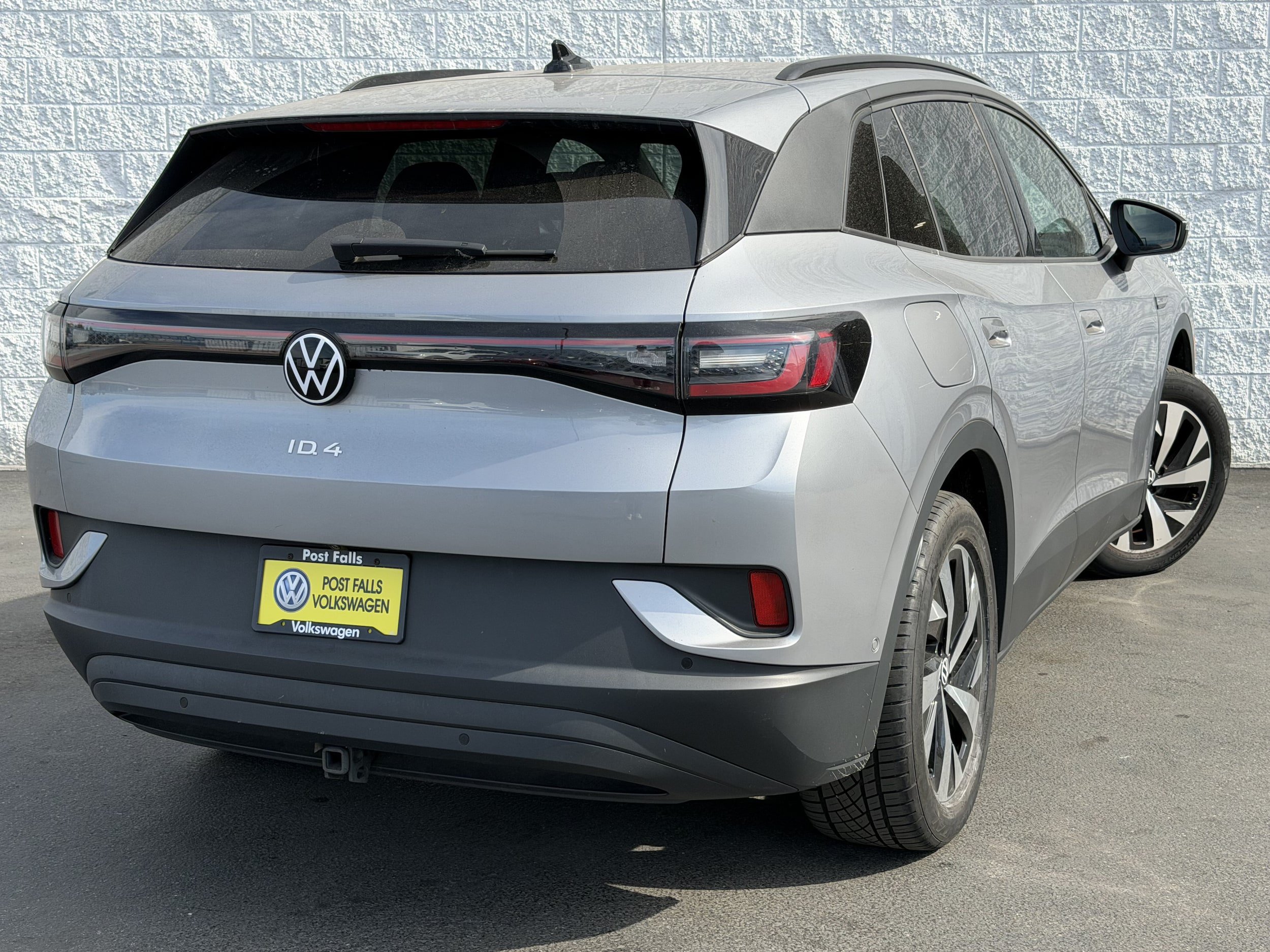 Used 2023 Volkswagen ID.4 Pro AWD/4WD image 8