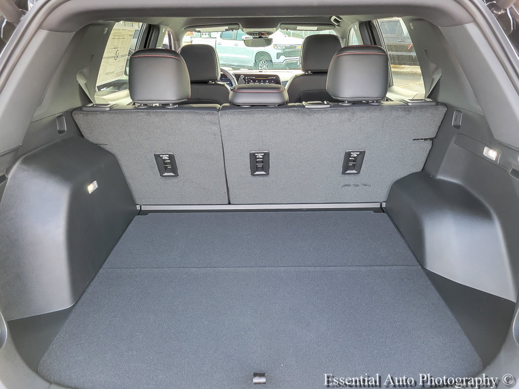 New 2027 Chevrolet Equinox RS w/ Safety and Technology Package AWD/4WD image 16
