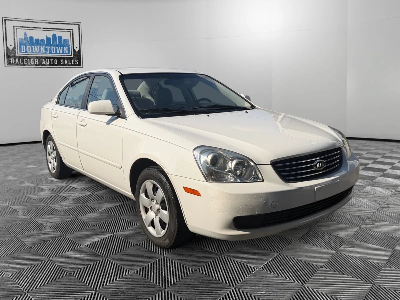 Used 2008 Kia Optima LX FWD image 4