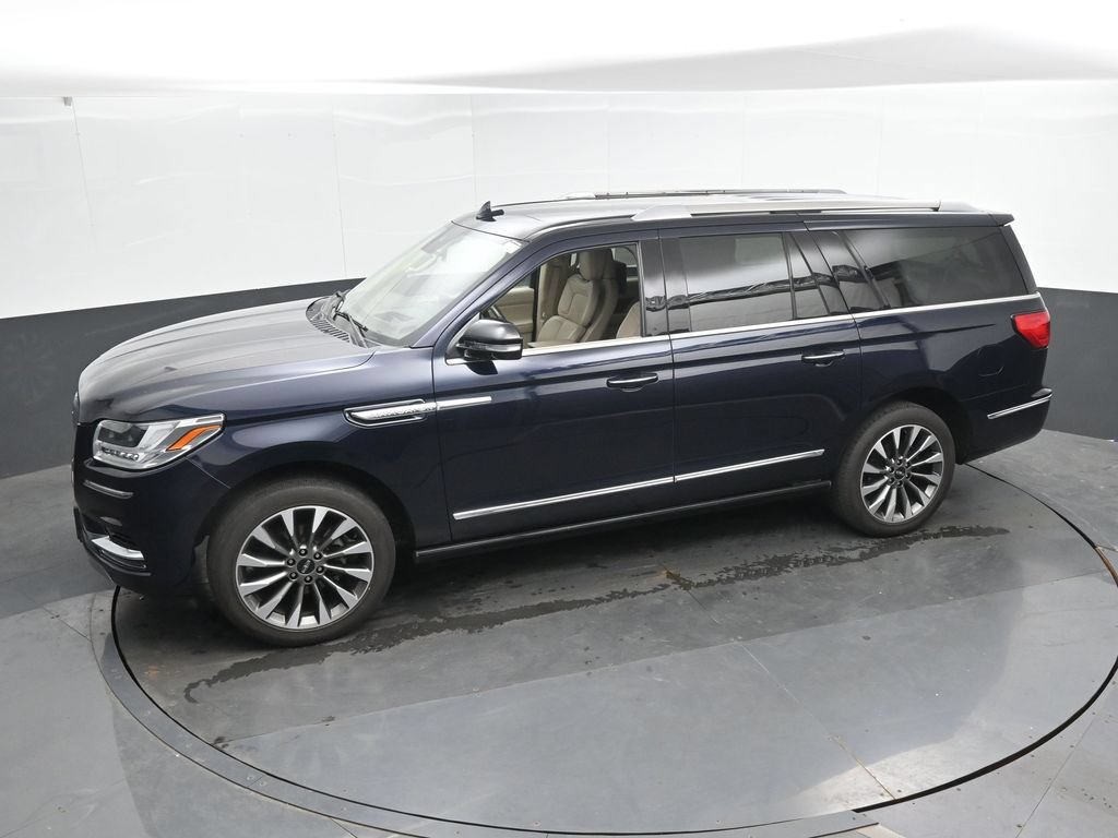 Used 2021 Lincoln Navigator L Reserve w/ Luxury Package AWD/4WD image 28
