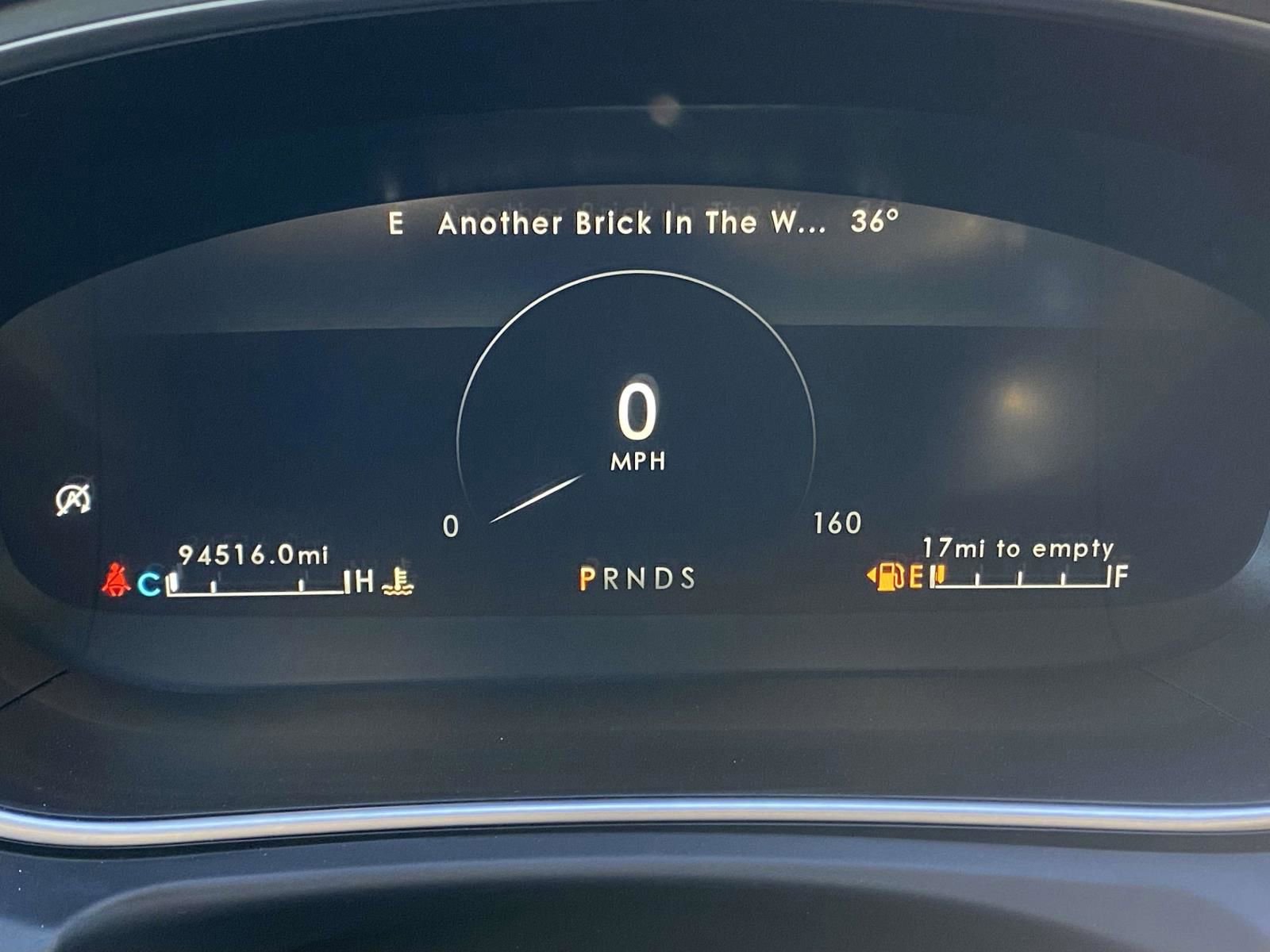 Used 2019 Lincoln Nautilus Select w/ Cargo Utility Package image 23