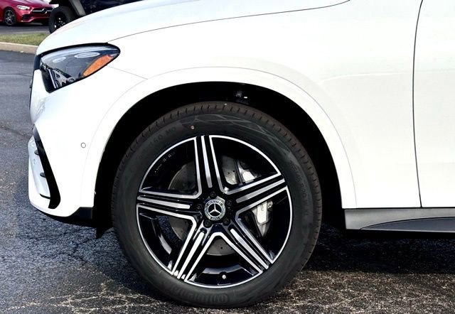 New 2026 Mercedes-Benz GLC 300 4MATIC image 7
