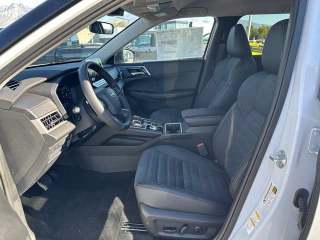 New 2026 Nissan Rogue SL AWD/4WD image 21