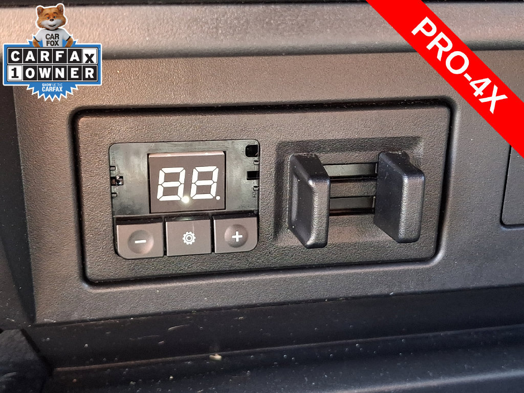 Used 2021 Nissan Titan PRO-4X w/ Pro-4x Convenience Package AWD/4WD image 24