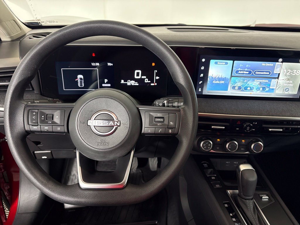 Used 2025 Nissan Kicks SV w/ Illumination Package FWD image 15