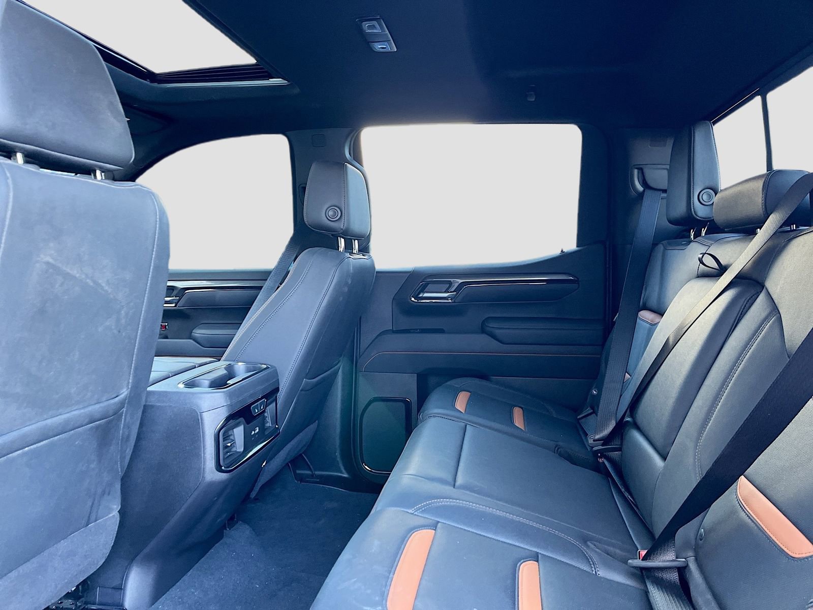 Used 2025 GMC Sierra 1500 AT4 w/ AT4 Premium Package image 26