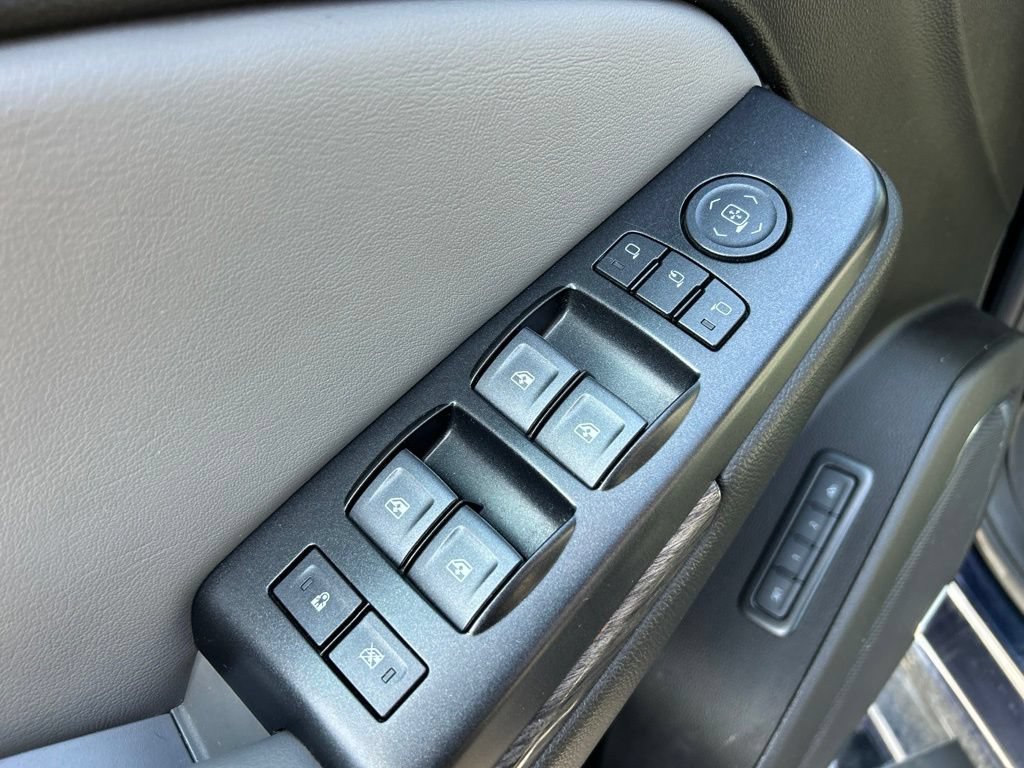 Used 2020 Chevrolet Tahoe LT AWD/4WD image 16