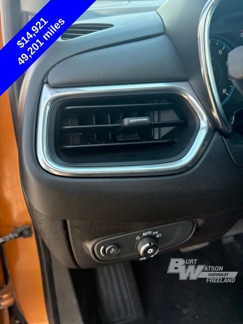Used 2018 Chevrolet Equinox LT FWD image 11