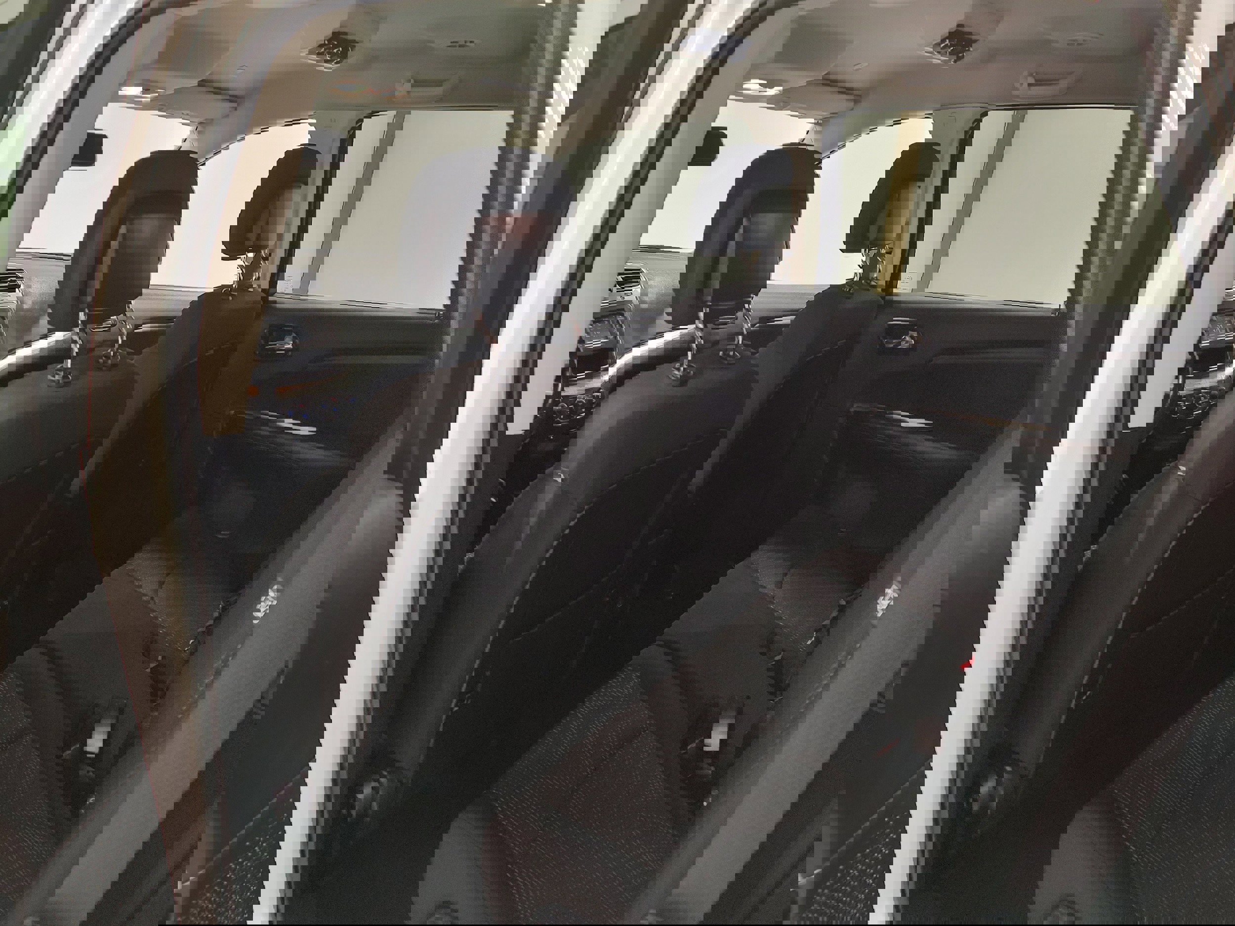 Used 2020 Dodge Journey SE w/ SE Popular Equipment Group image 10