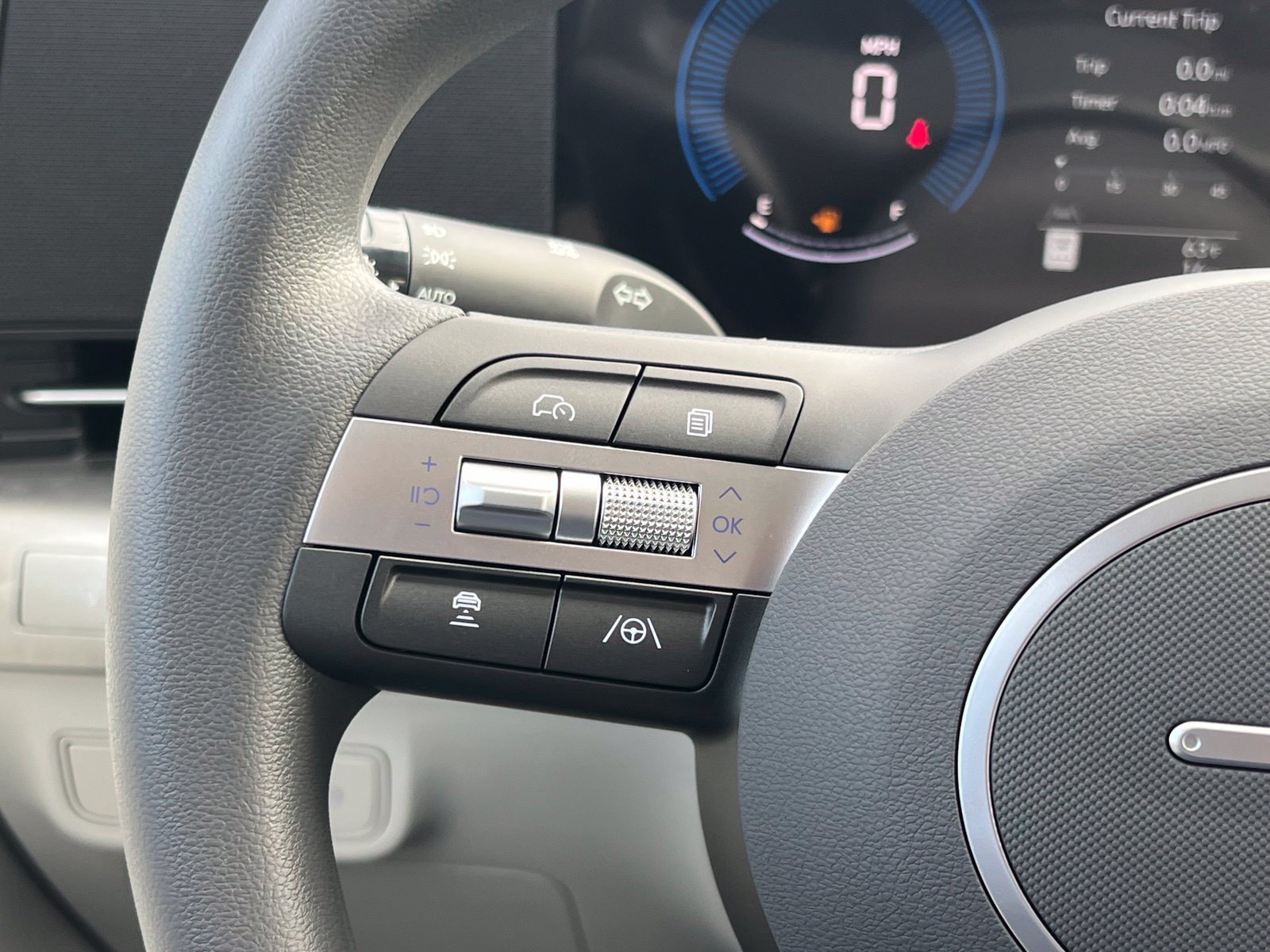 New 2027 Hyundai Kona SE FWD image 25