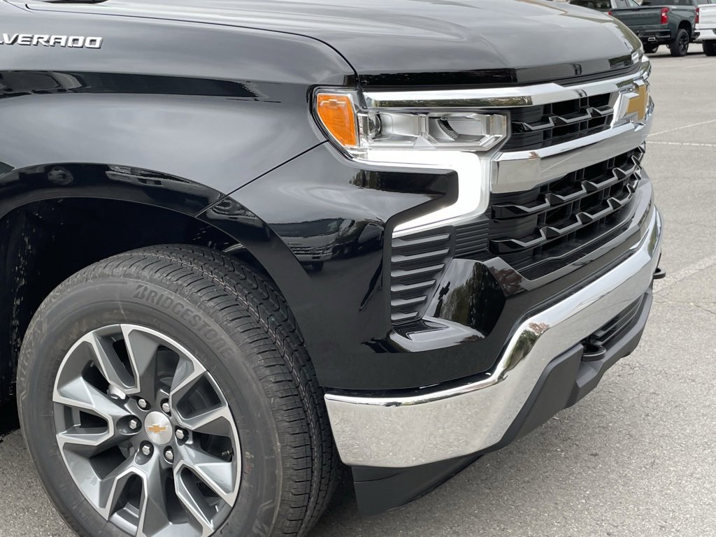 New 2026 Chevrolet Silverado 1500 LT image 9