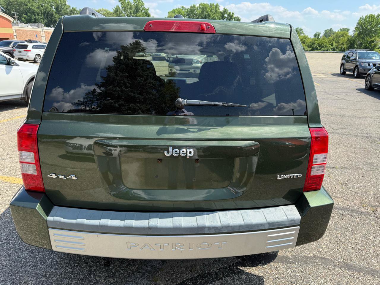 Used 2008 Jeep Patriot Limited AWD/4WD image 6