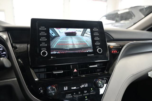 Used 2023 Toyota Camry LE image 17