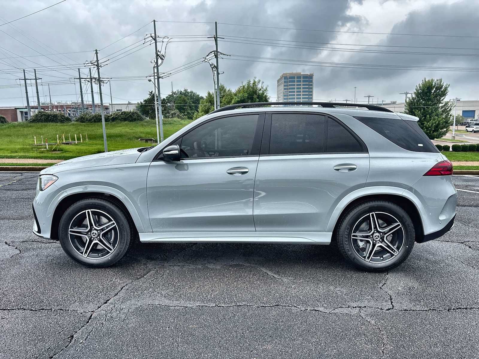 New 2026 Mercedes-Benz GLE 350 4MATIC image 5