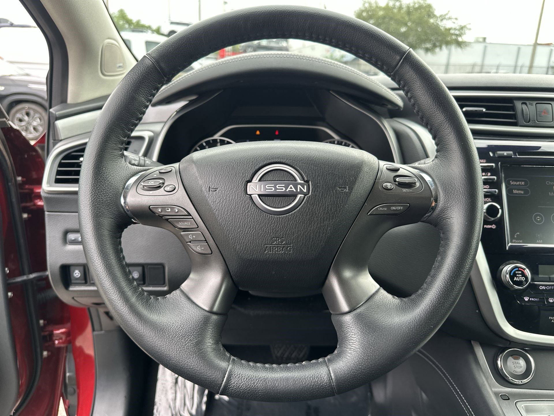 Used 2023 Nissan Murano SL w/ SL Moonroof Package FWD image 11