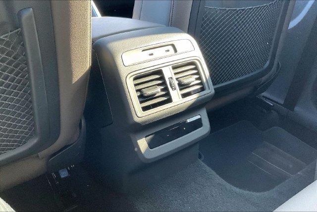 Certified 2025 Audi Q5 Premium w/ Convenience Package AWD/4WD image 34