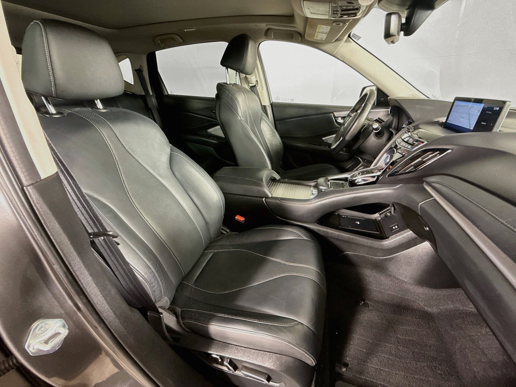 Used 2022 Acura RDX w/ Technology Package FWD image 36