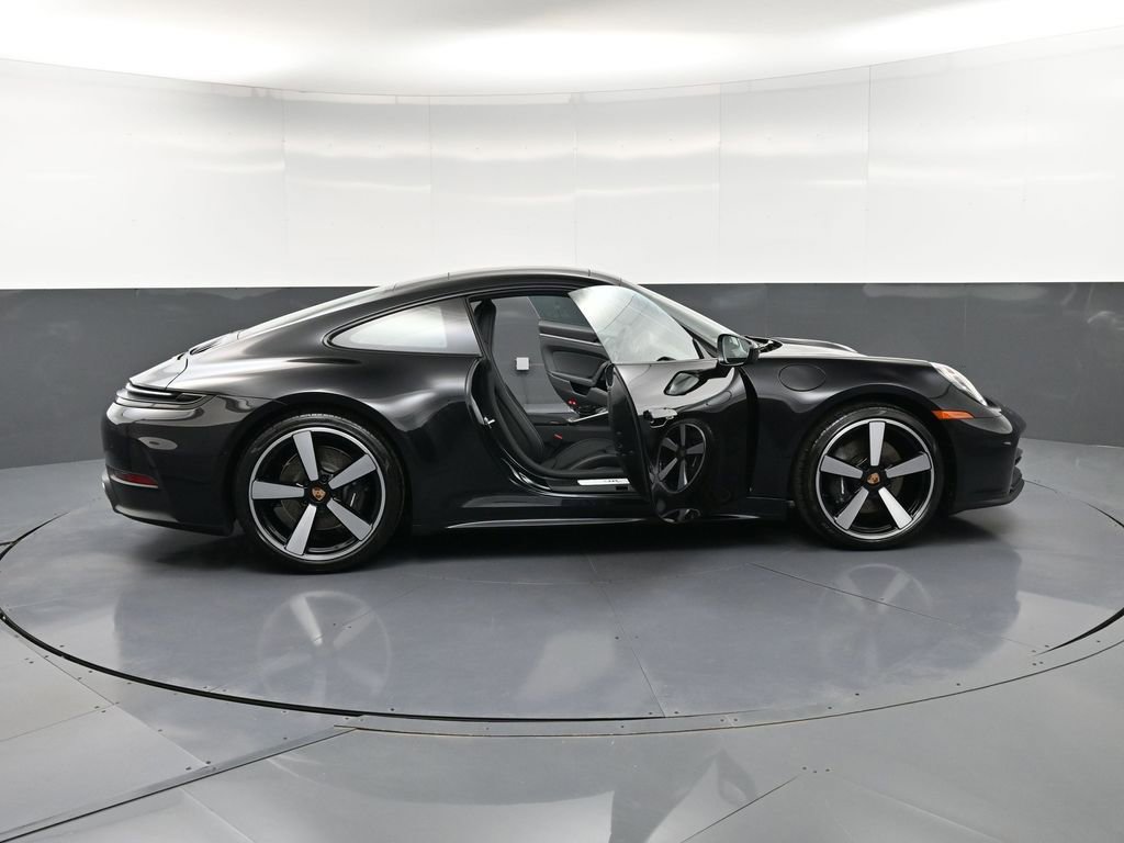New 2026 Porsche 911 Carrera RWD image 34