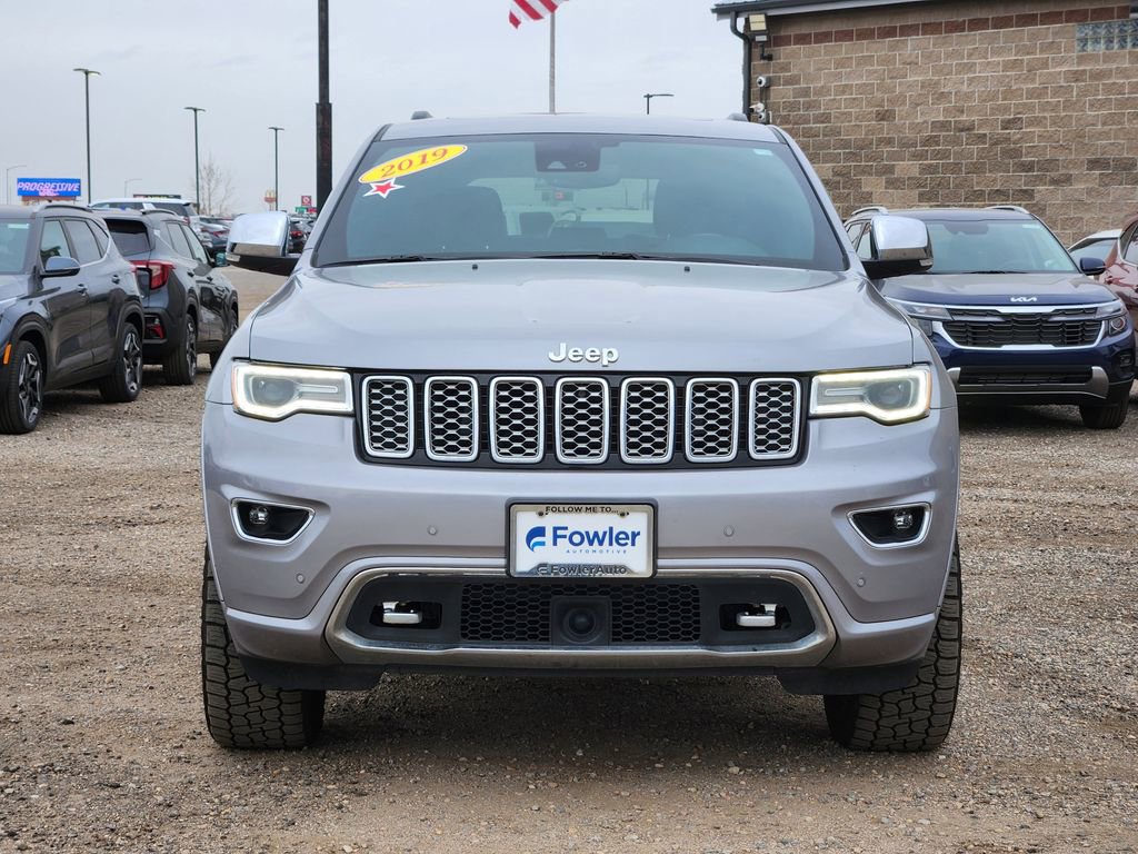Used 2019 Jeep Grand Cherokee Overland AWD/4WD image 5