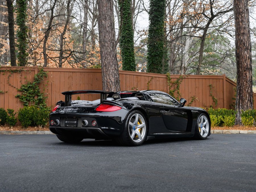 Used 2004 Porsche Carrera GT image 5