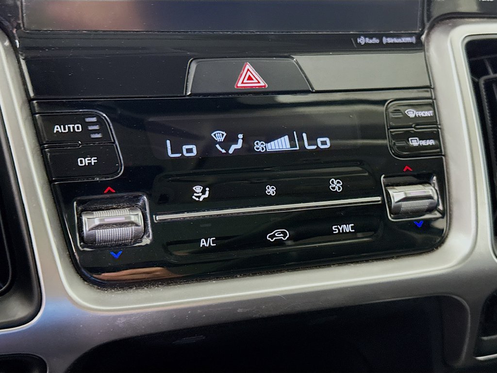 Used 2021 Kia Sorento EX w/ Panoramic Sunroof Package AWD/4WD image 7