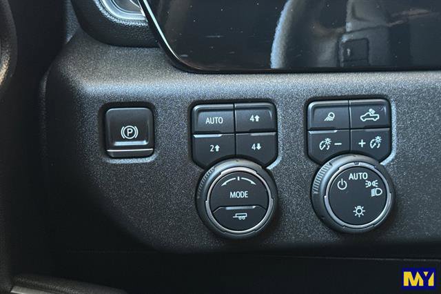 Certified 2026 Chevrolet Silverado 1500 LT image 32