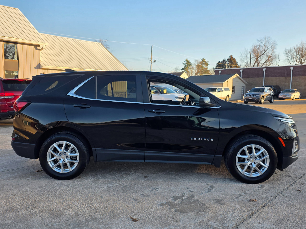 Used 2022 Chevrolet Equinox LT image 22