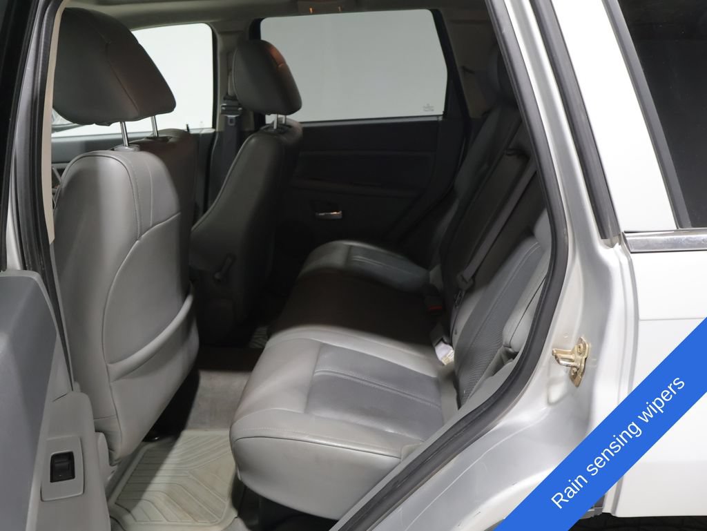 Used 2005 Jeep Grand Cherokee Limited RWD image 11