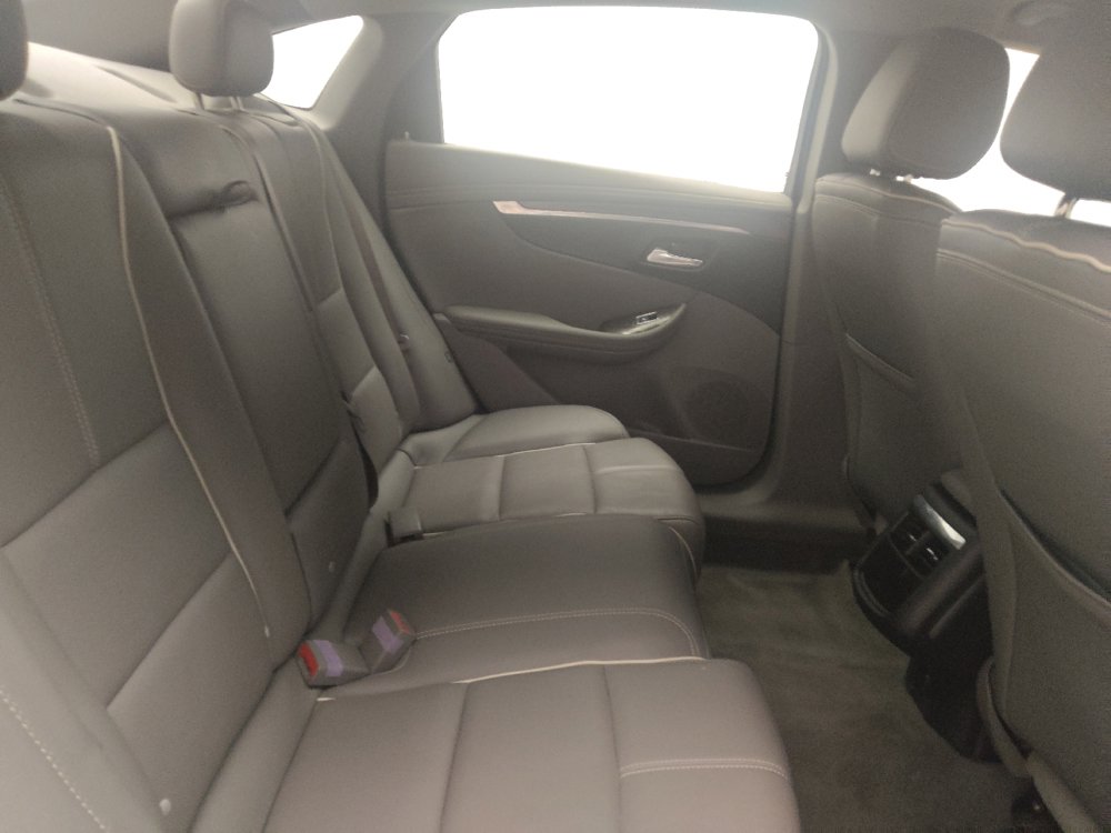 Used 2015 Chevrolet Impala LTZ FWD image 19