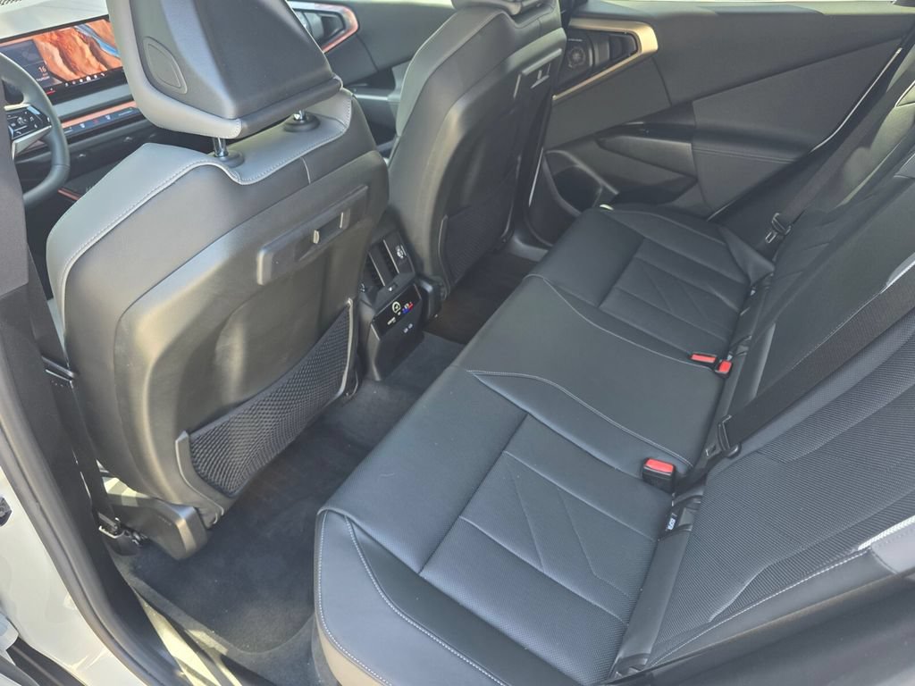 Used 2025 BMW X3 xDrive30i w/ Convenience Package AWD/4WD image 15
