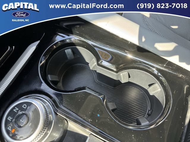 Certified 2025 Ford Explorer Platinum w/ Ultimate Package AWD/4WD image 32
