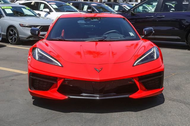 Used 2025 Chevrolet Corvette Stingray Preferred Cpe w/ Battery Protection Package RWD image 3