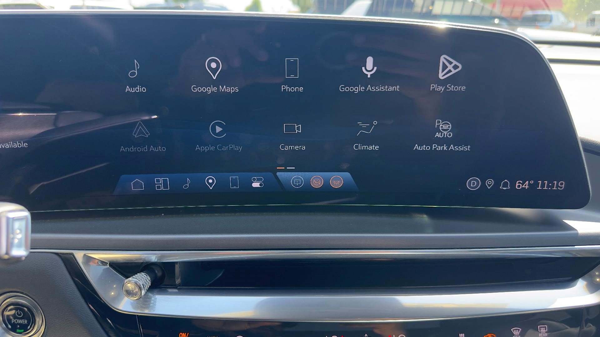 Certified 2024 Cadillac Lyriq Tech w/ Driver Assist Package AWD/4WD image 19