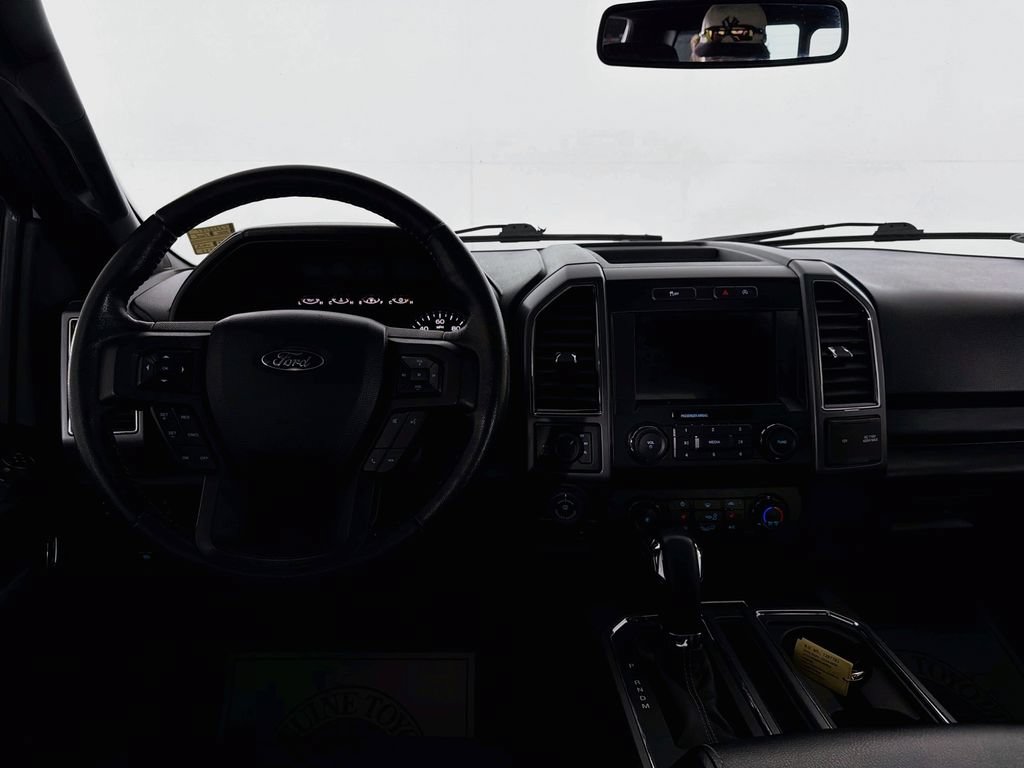 Used 2020 Ford F150 XLT w/ Equipment Group 302A Luxury AWD/4WD image 21