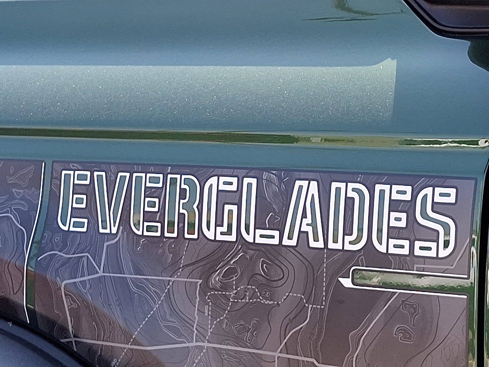 Used 2024 Ford Bronco Everglades image 30