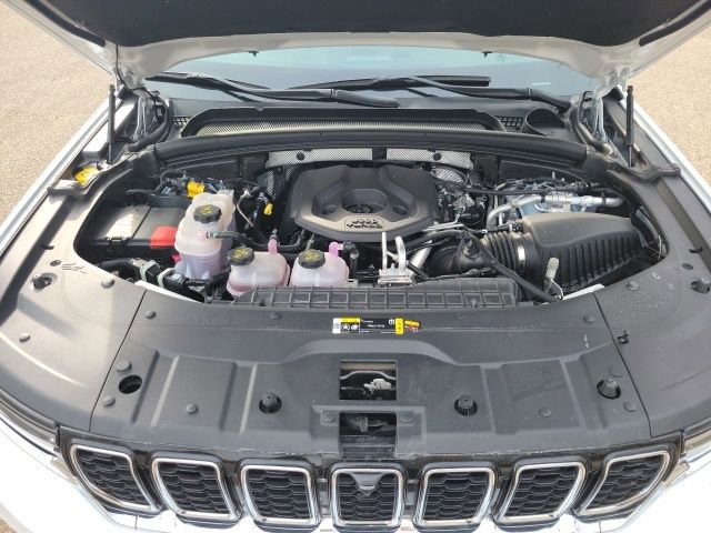 Used 2024 Jeep Grand Cherokee Limited 4xe w/ Luxury Tech Group II image 43