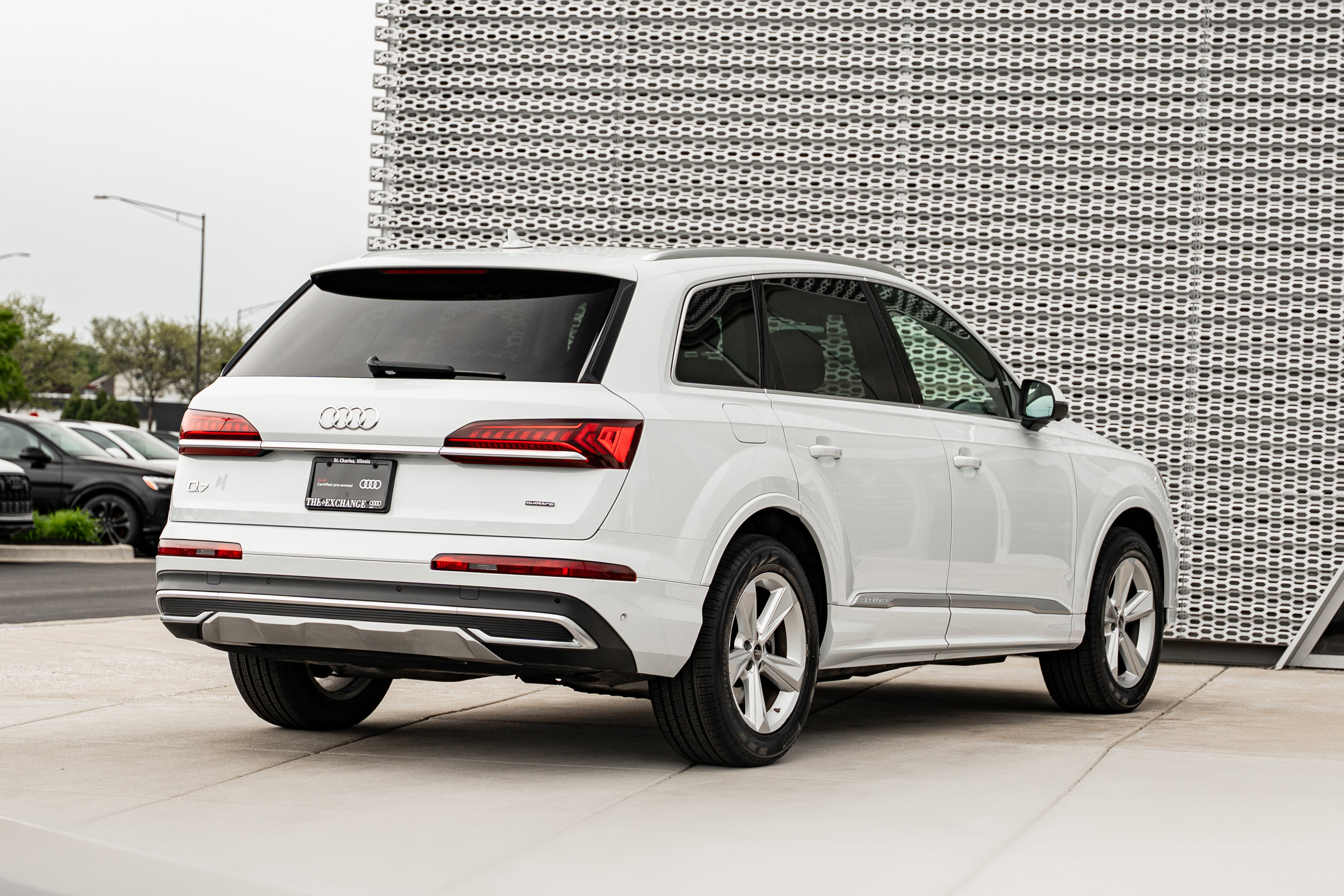 Certified 2022 Audi Q7 2.0T Premium AWD/4WD image 4