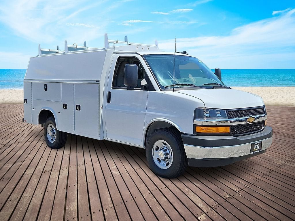 New 2026 Chevrolet Express 3500 w/ Power Convenience Package RWD image 2