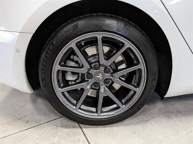 Used 2019 Tesla Model 3 Long Range AWD/4WD image 13