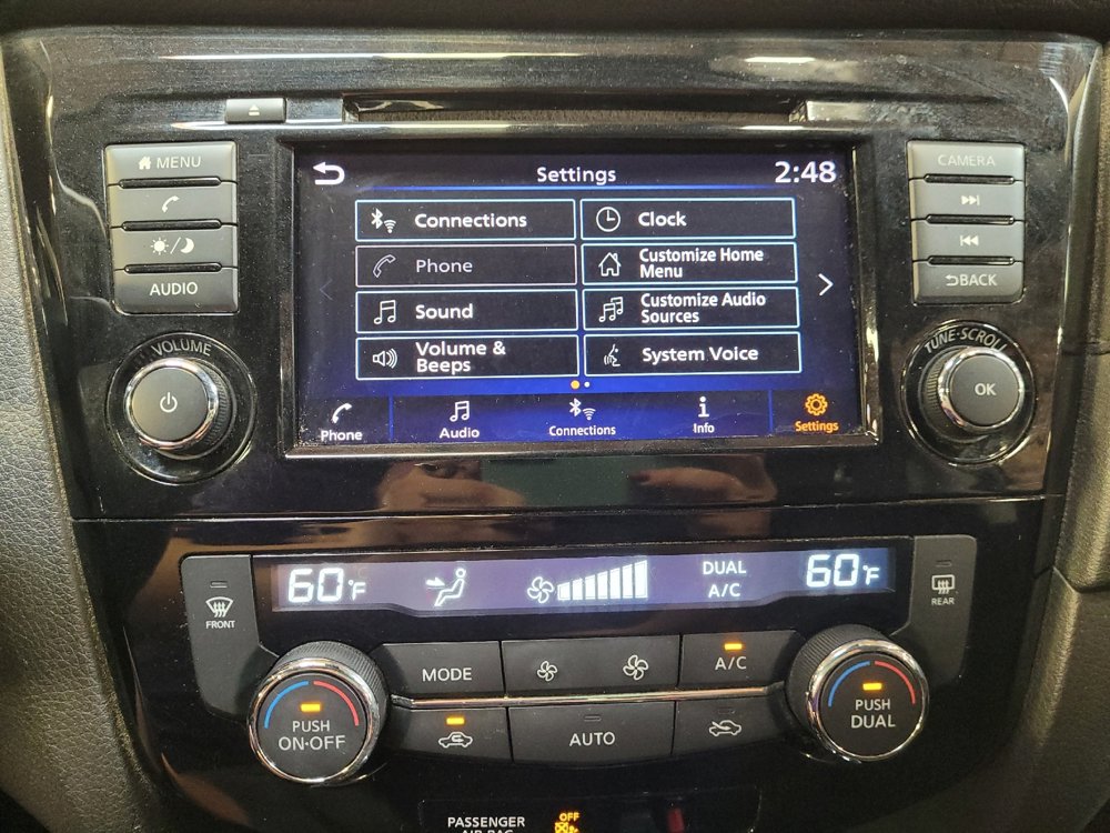 Used 2019 Nissan Rogue SV image 25