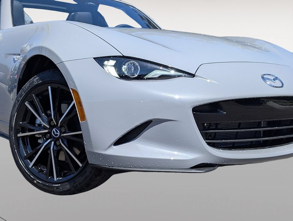 New 2026 MAZDA MX-5 Miata RF Grand Touring w/ Weather Package RWD image 5