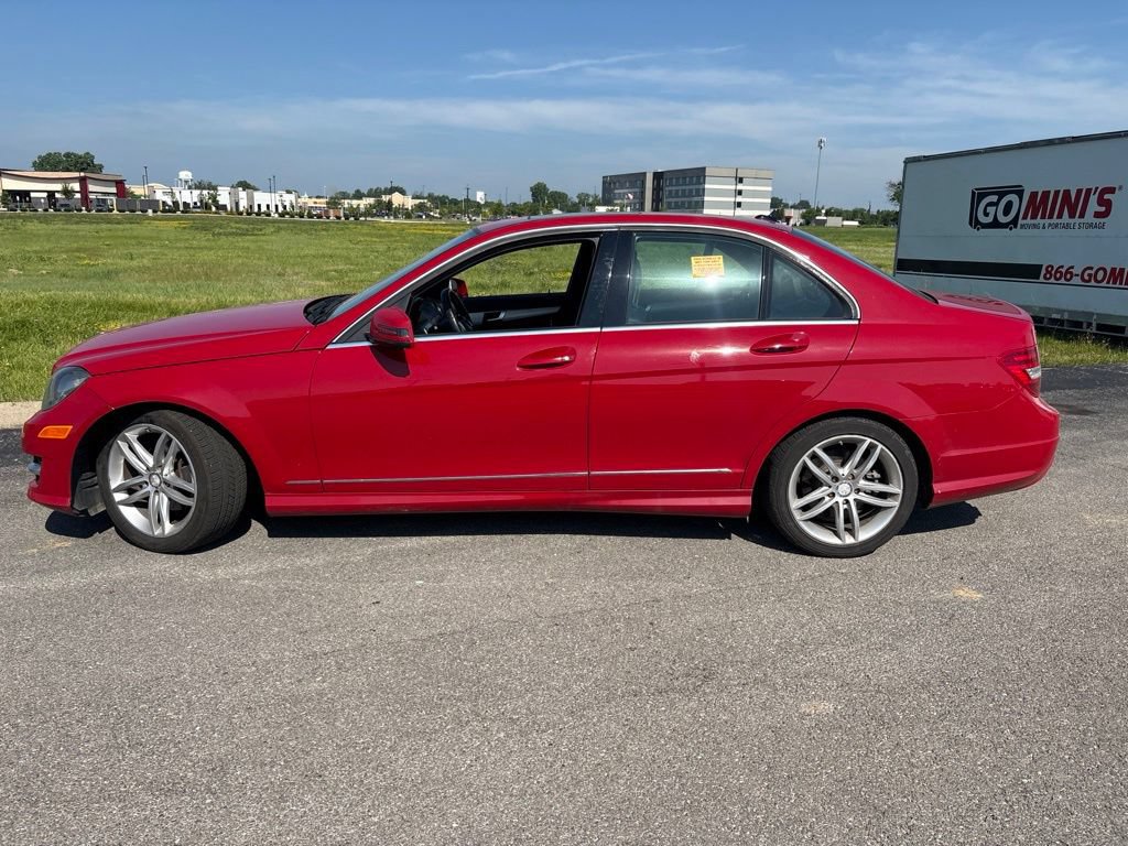 Used 2012 Mercedes-Benz C 300 4MATIC Sedan image 7