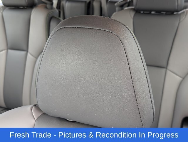 Used 2024 Subaru Ascent Onyx Edition AWD/4WD image 17