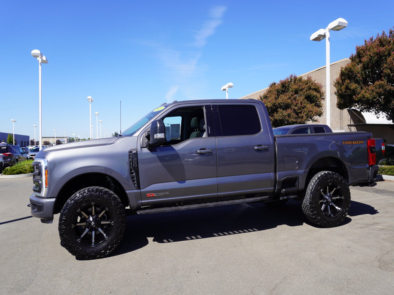 Used 2023 Ford F350 XLT w/ Tremor Off-Road Package AWD/4WD image 8