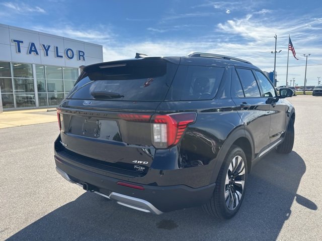 New 2026 Ford Explorer Platinum w/ LUX Leather Package image 17