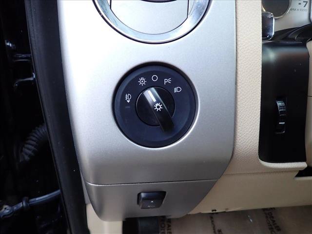 Used 2013 Ford Expedition EL XLT AWD/4WD image 18