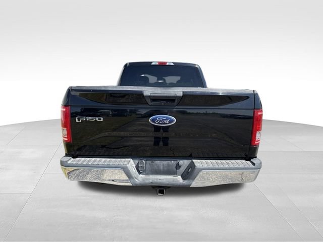 Used 2017 Ford F150 XLT w/ Equipment Group 301A Mid AWD/4WD image 13